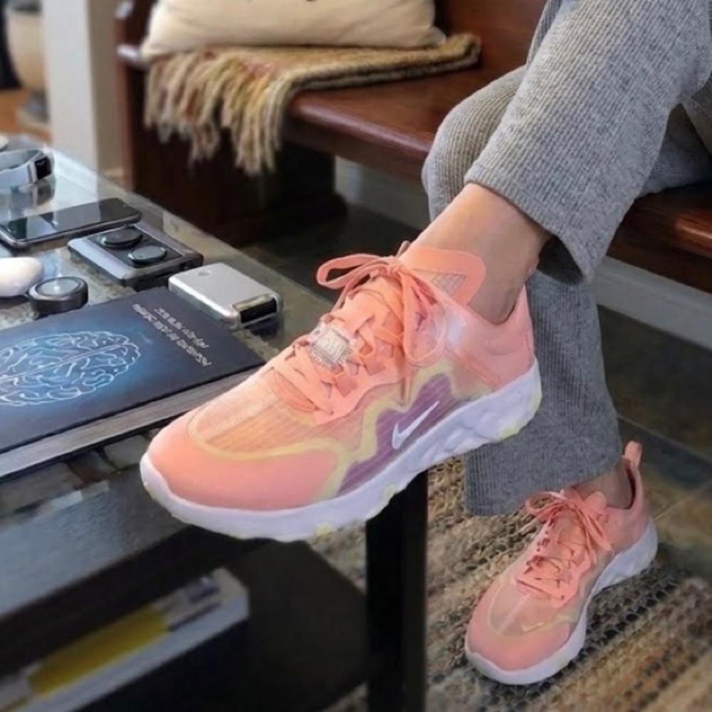 Nike Women's Renew Lucent Sneakers in Unbleached Coral
Size US 9
Brand new